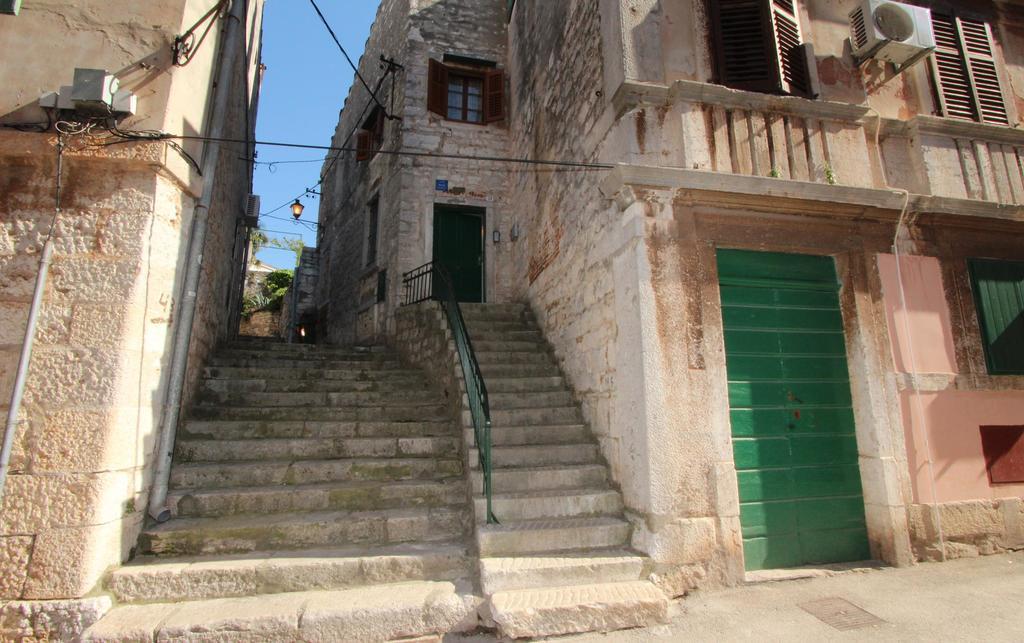 רוביני Apartments Ive מראה חיצוני תמונה